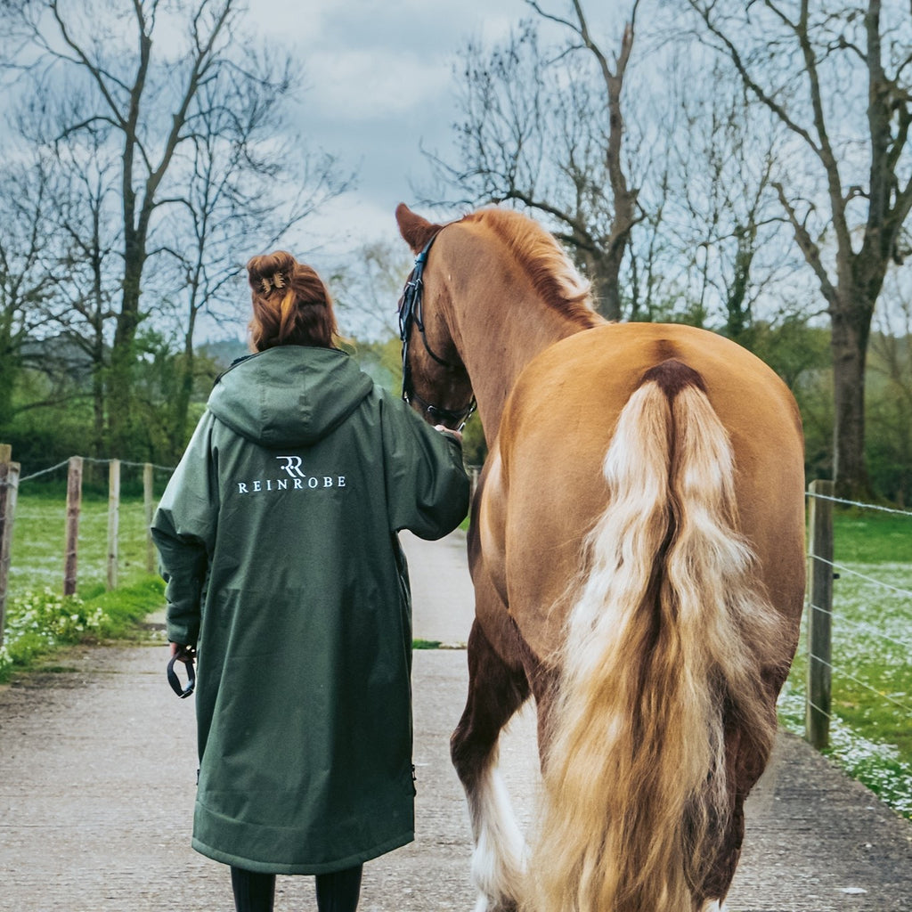 Choosing the Right Coat for Horse Riding: Style Meets Function